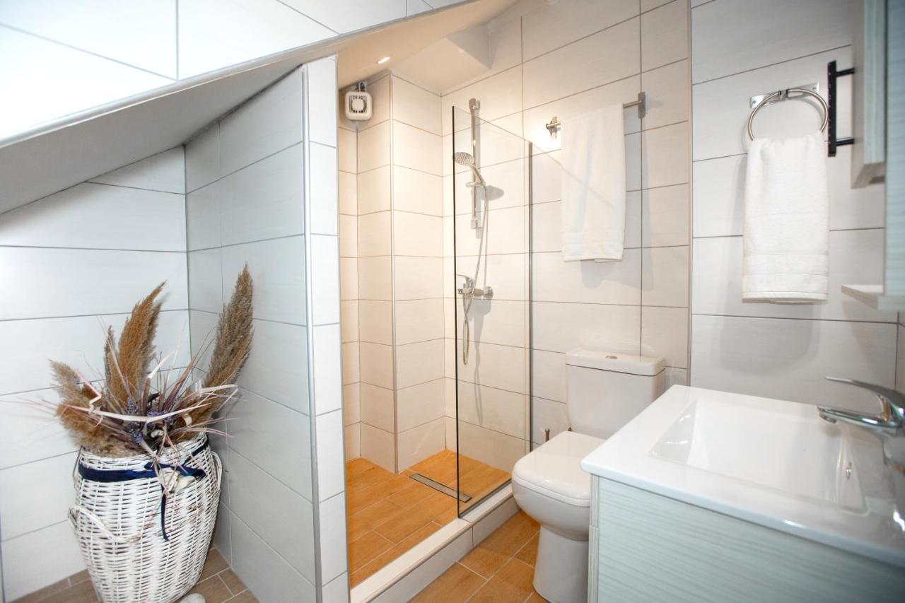 Οniro Comfort Living Ioánnina Exteriör bild